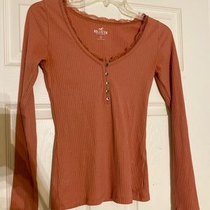 Hollister pink top